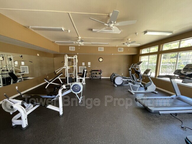 Building Photo - 4200 E Commerce Way