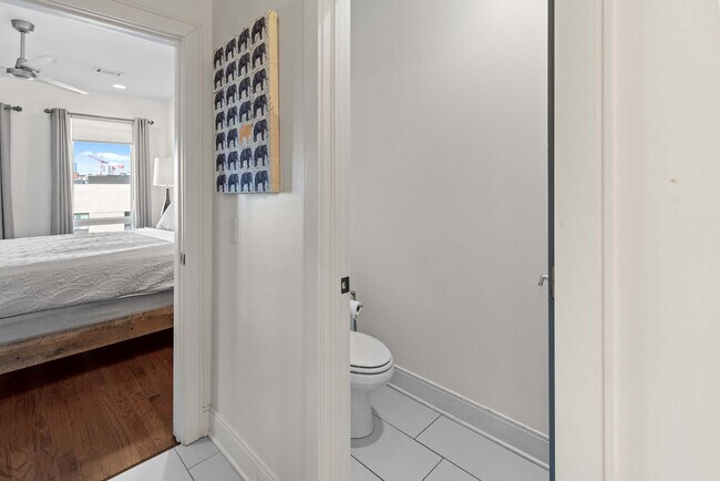 Building Photo - 1109 Archer St