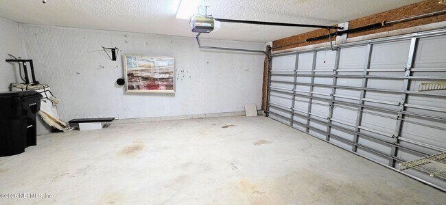 Building Photo - 2735 Elan Ct