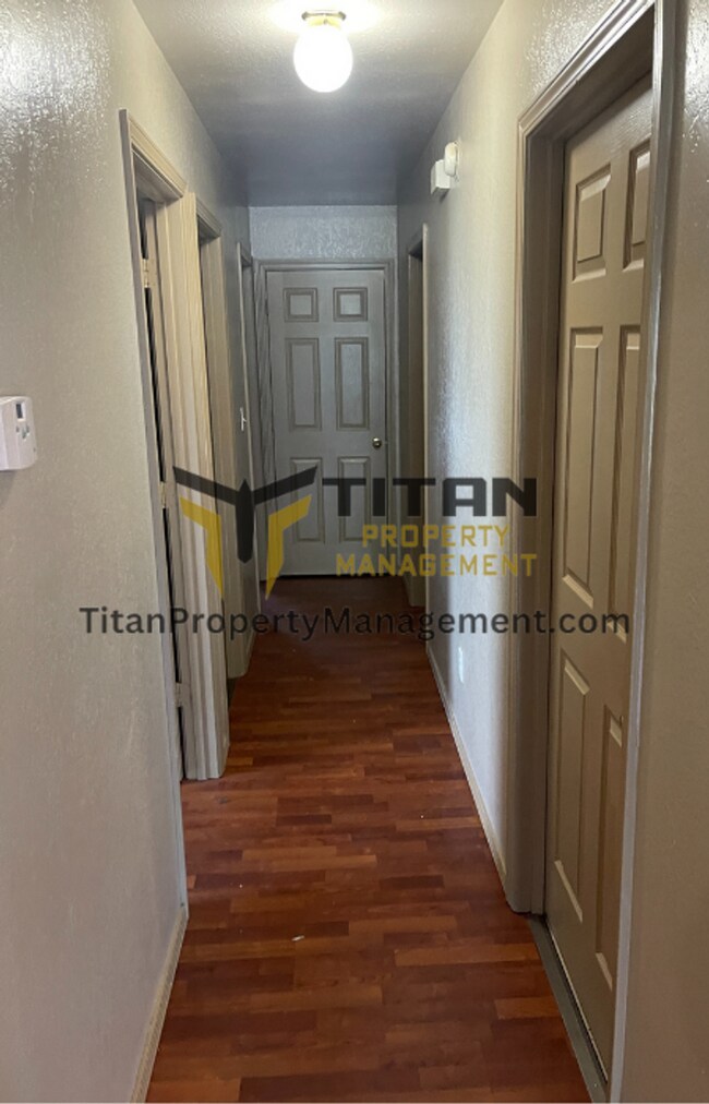 Building Photo - 3br/2ba house