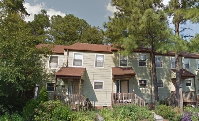 Building Photo - 128 Beechwood Drive