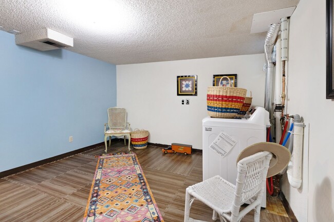 Building Photo - Quality Home Management