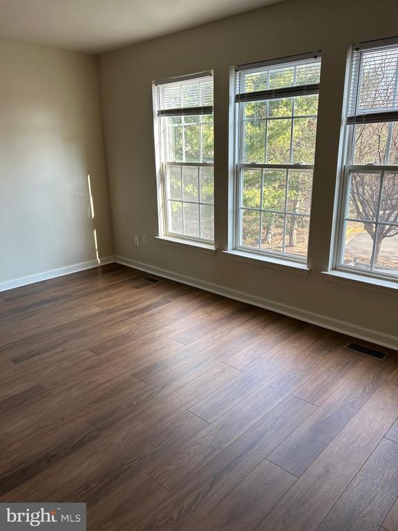 Building Photo - 21076 Bitterroot Terrace