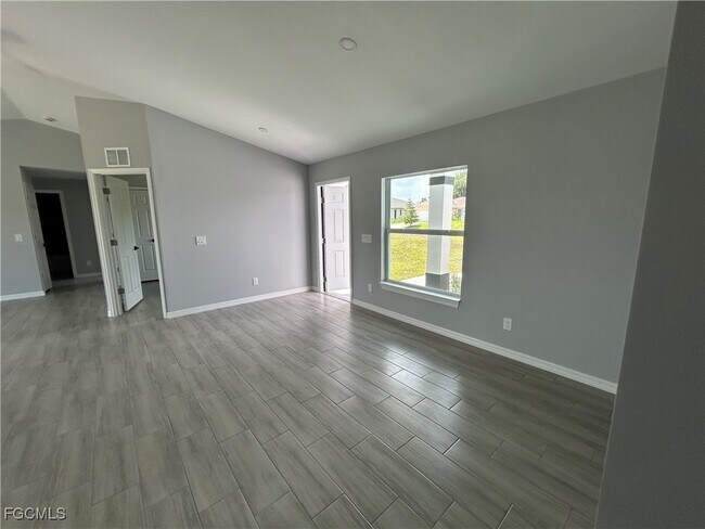Building Photo - 3108 62nd St W