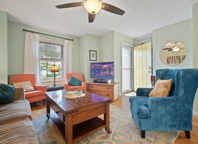 Building Photo - 1114 Abercorn St