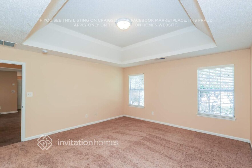 Building Photo - 2992 Knoll View Pl