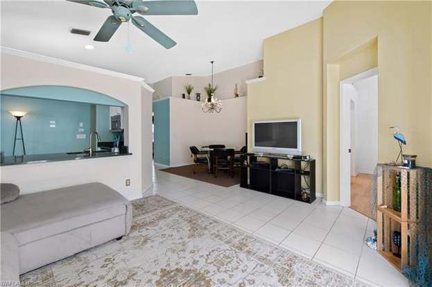 Building Photo - 15035 Sterling Oaks Dr