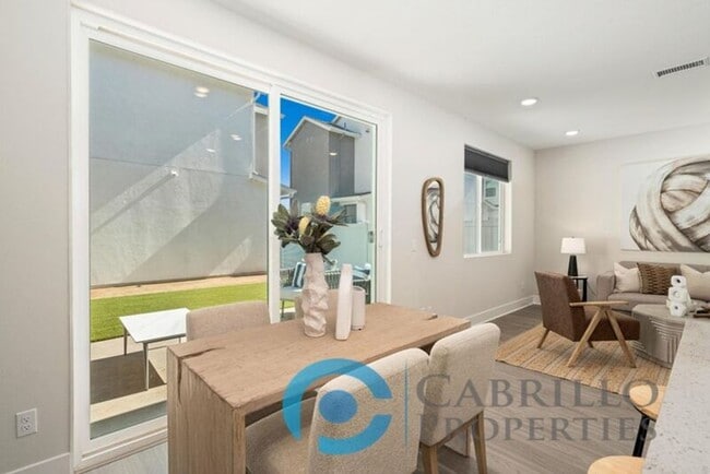 Building Photo - 1635 Neptune Ave