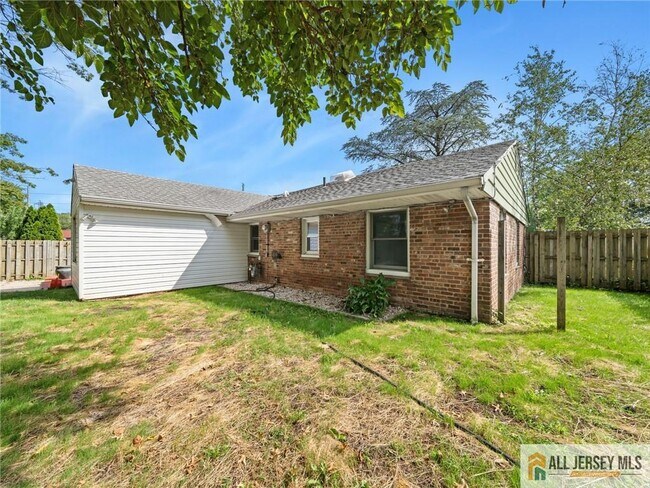 Building Photo - 55 Gurley Rd