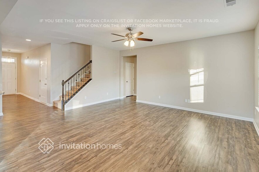 Building Photo - 3604 Moorhen Lane