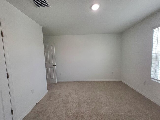 Building Photo - 3727 King Hill Dr