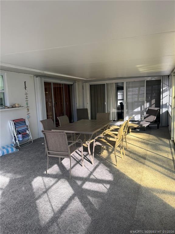 Building Photo - 154 SE Selva Ct