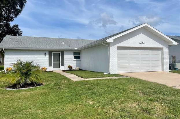 Building Photo - 1676 Caledonia Dr