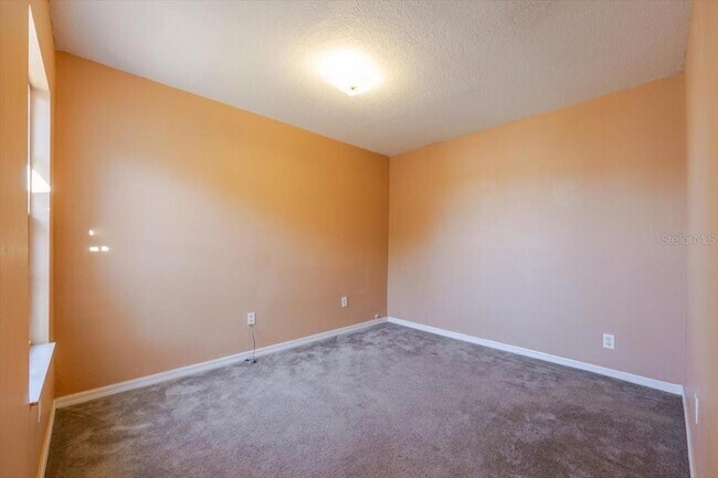 Building Photo - 203 Coco Plum Dr