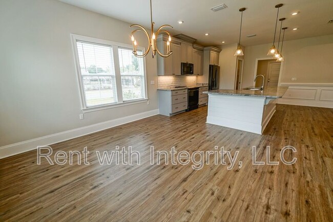 Building Photo - 3831 Arbor Dr