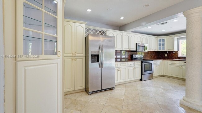 Building Photo - 1299 W 77th St