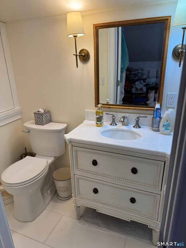 Building Photo - 301 Old Norwalk Rd