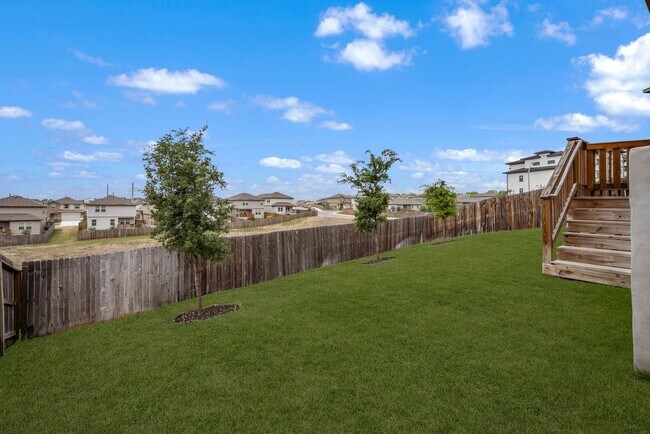 Building Photo - Energy-Efficient Applewood Home Near Lackland AFB - Realtor Commission: $500