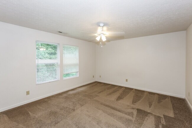 Building Photo - 12328 Stowe Acres Dr