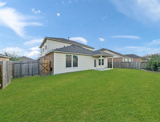 Building Photo - 20015 Flax Flower Dr