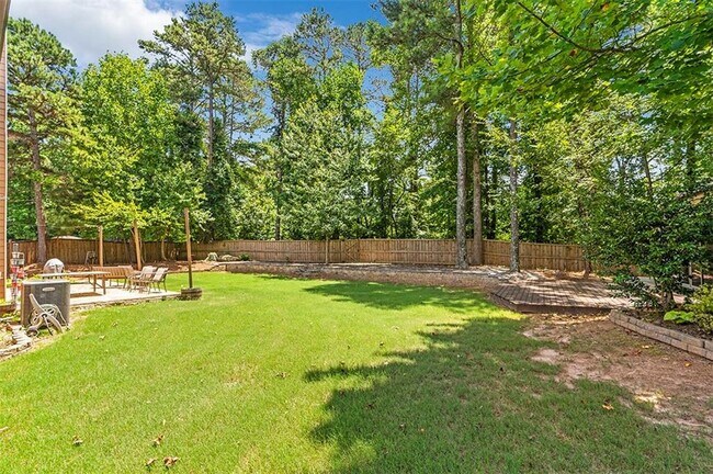 Building Photo - 2635 Azalea Bluff Dr
