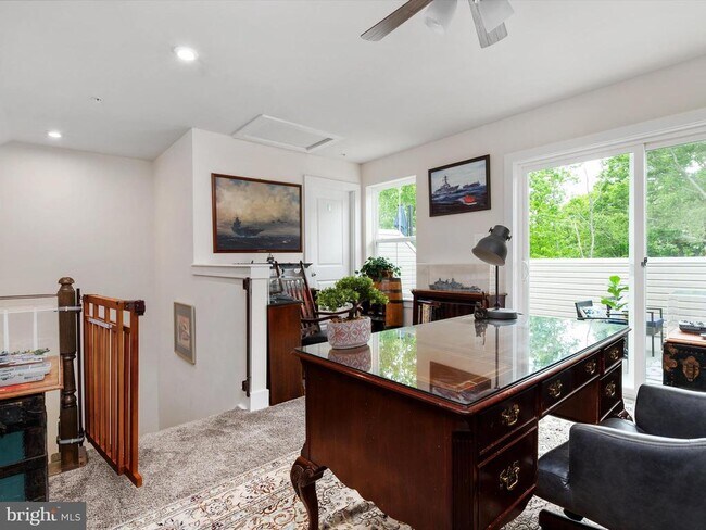 Building Photo - 2552 Buckthorn Dr