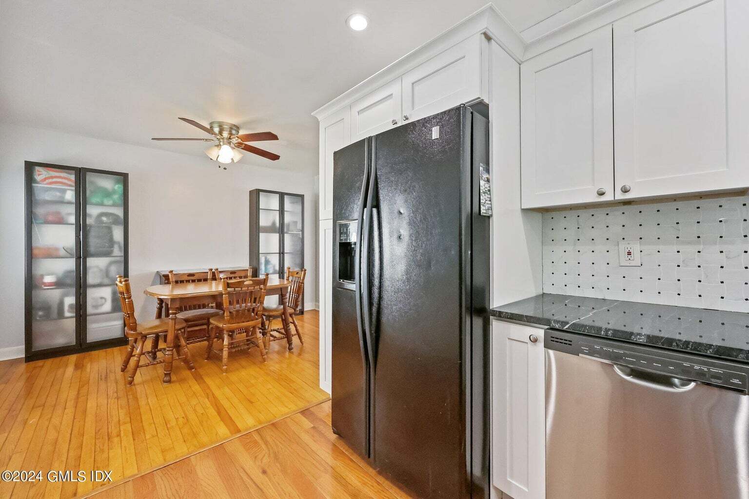 Building Photo - 10 Fletcher Ave