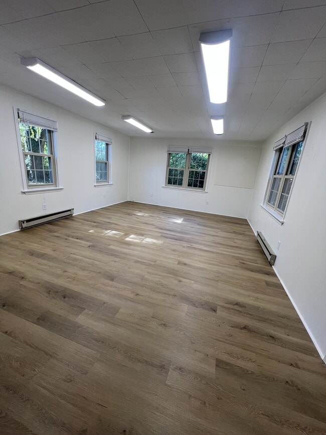 Building Photo - 110 Potomac Ave