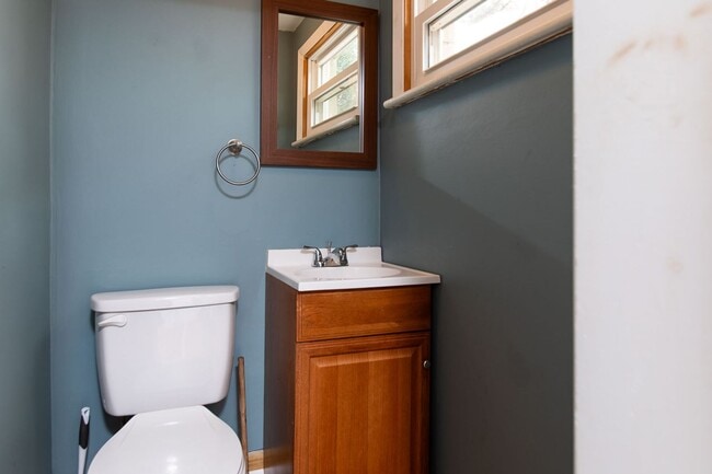 Building Photo - Call Sabrina Thomas at 757-767-0767 for more information