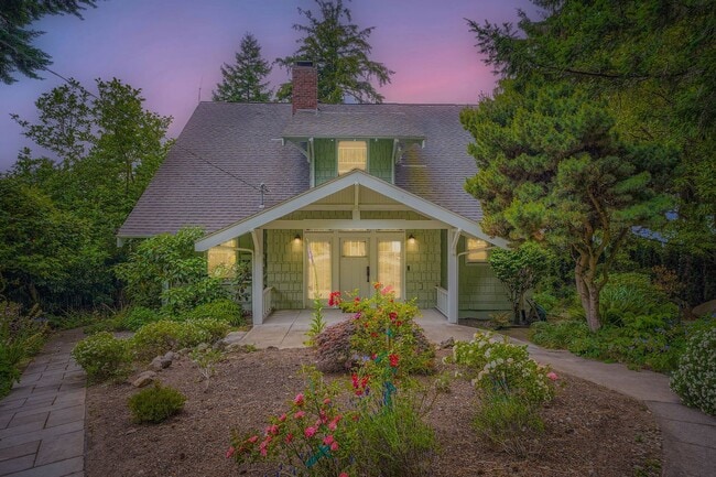 Primary Photo - Seahurst Home