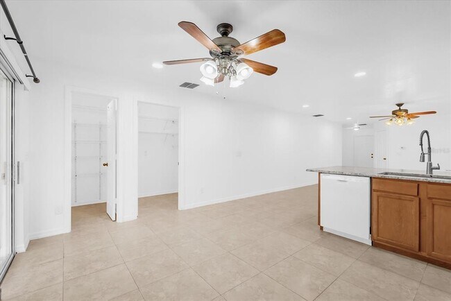 Building Photo - 3899 Kruger Rand Cove