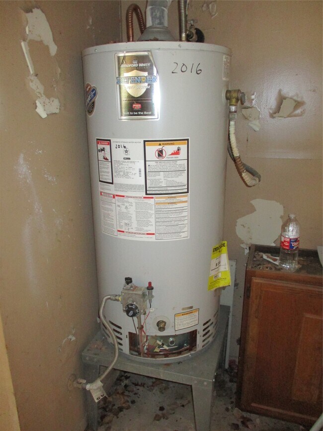 Building Photo - 10834 Sugar Hill Dr