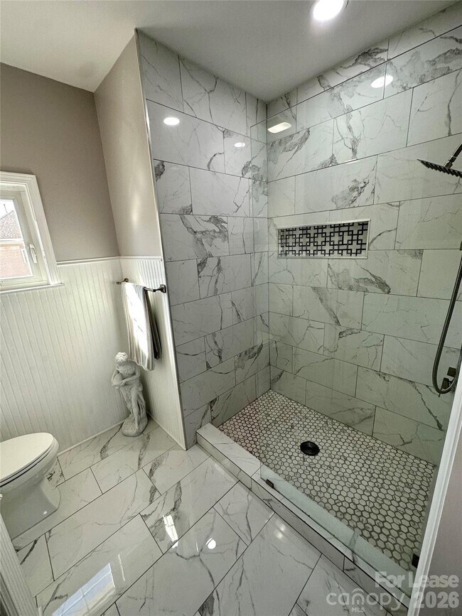 Building Photo - 18823 Cloverstone Cir
