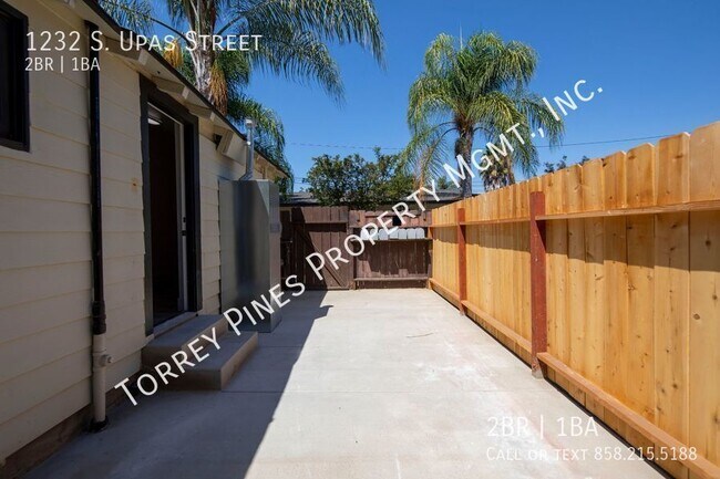 Building Photo - *OPEN HOUSE: 10/27 10-11AM* Remodeled 2BR ...