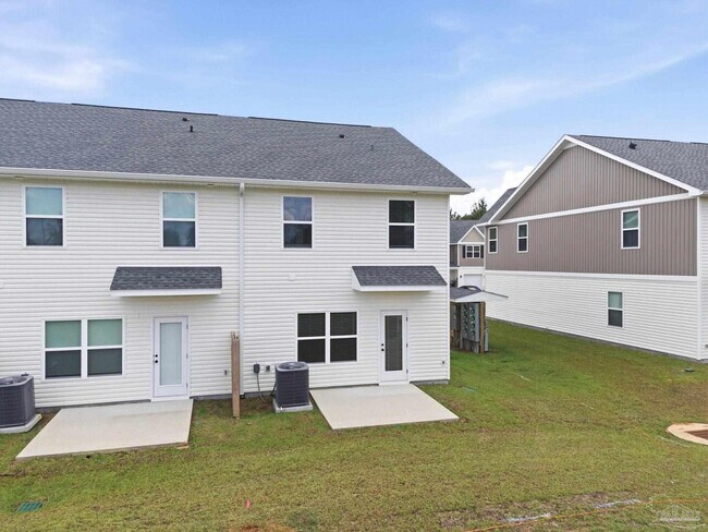 Building Photo - 5530 Lexlee Blvd