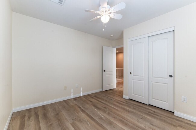 Building Photo - Summerlin West Resort Style Home