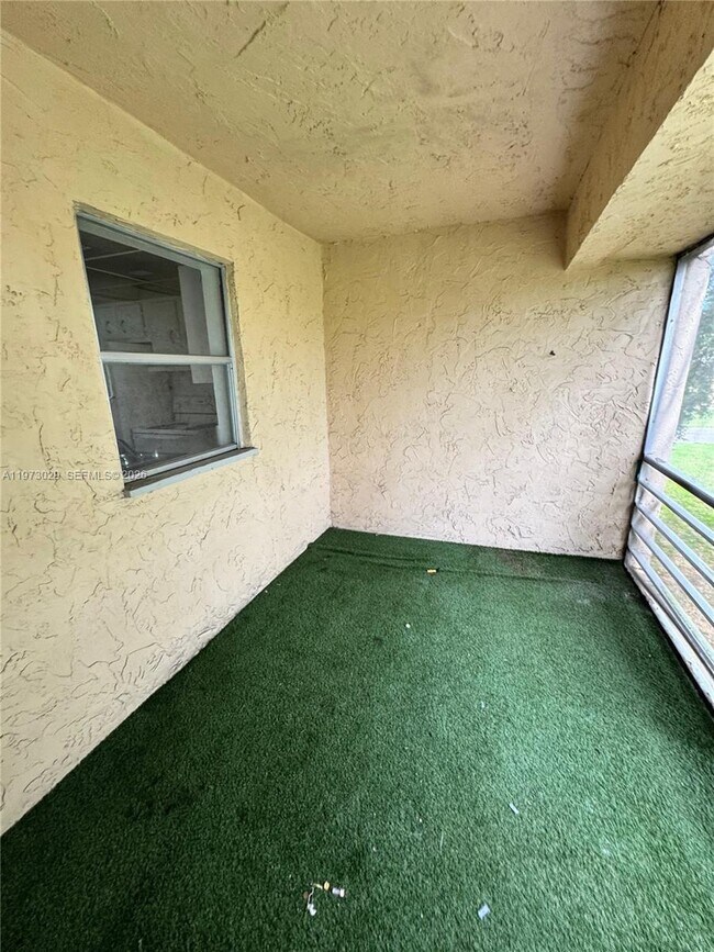 Building Photo - 4241 NW 19th St