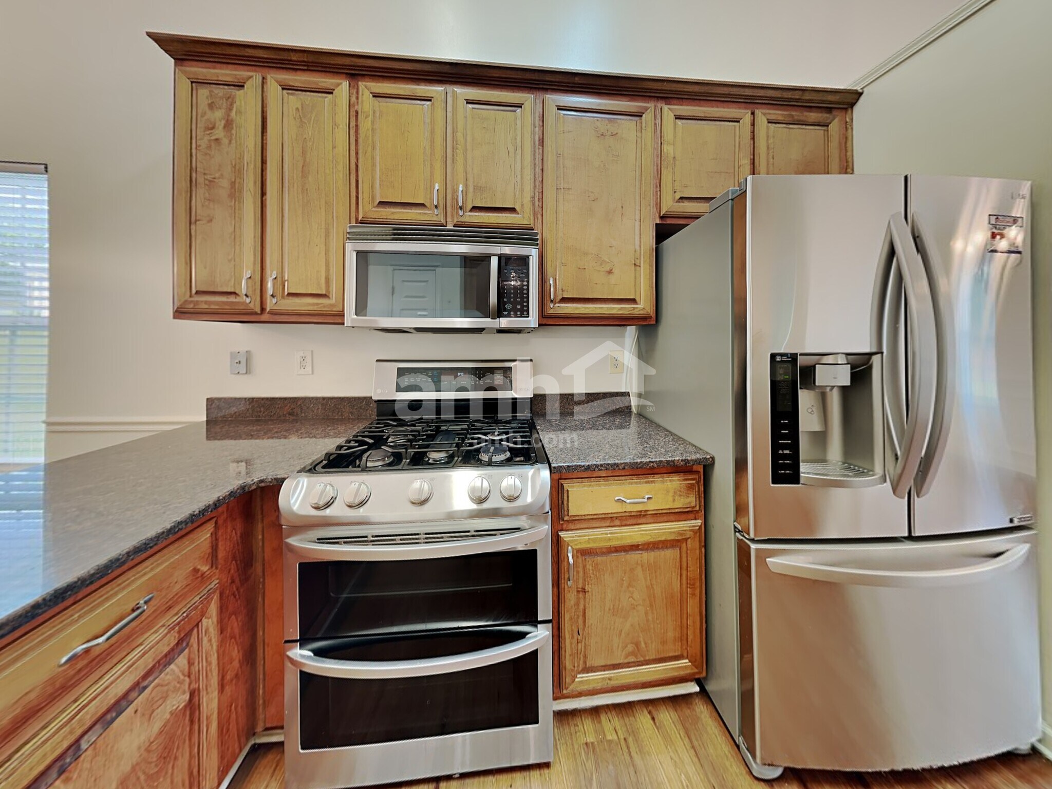 Building Photo - 389 Sunderland Way