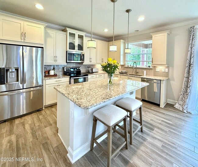 Building Photo - 6887 Azalea Grove Dr
