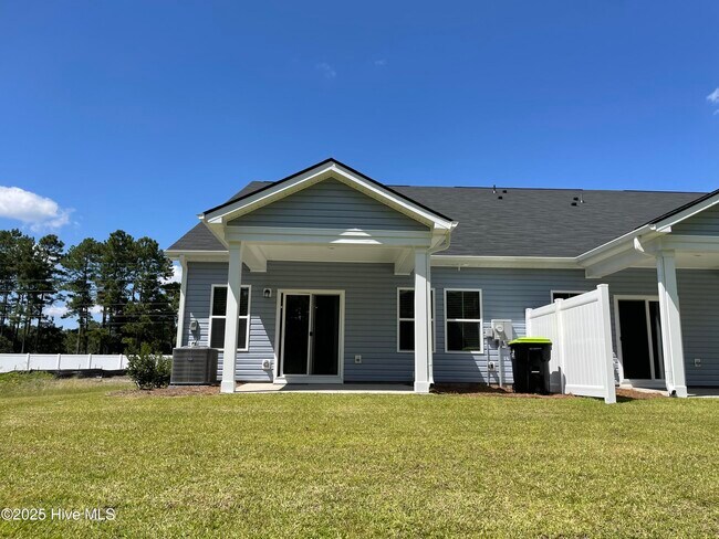 Building Photo - 1157 State Rd 1157
