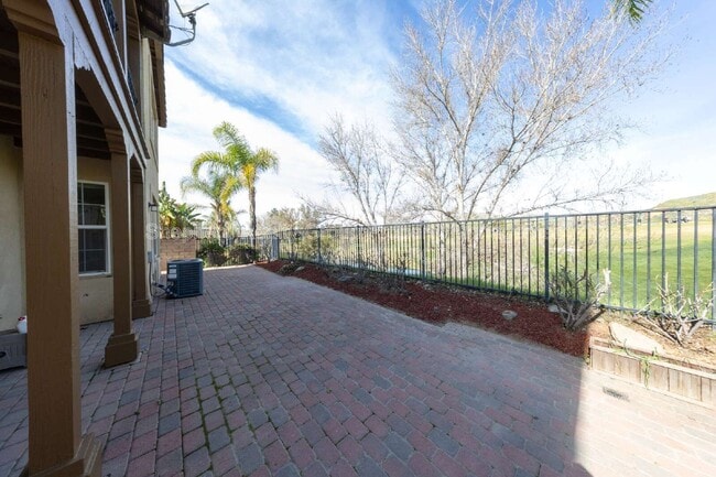 Building Photo - 2985 Breezy Meadow Cir