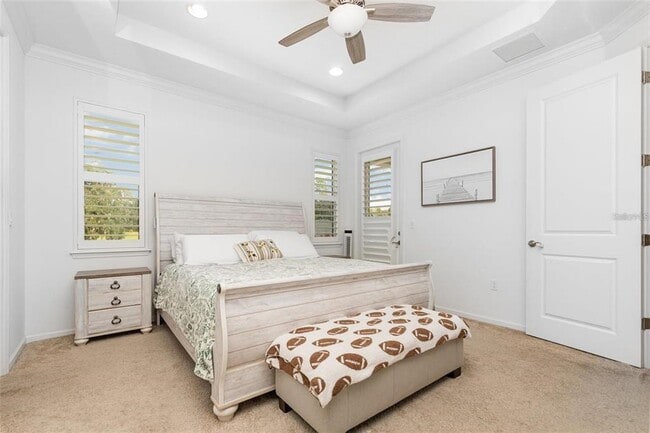 Building Photo - 1155 Victoria Hills Dr N