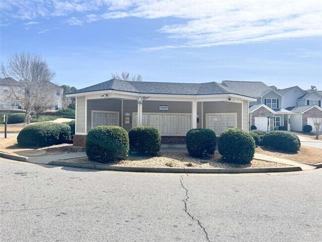Building Photo - 4713 Autumn Rose Trail