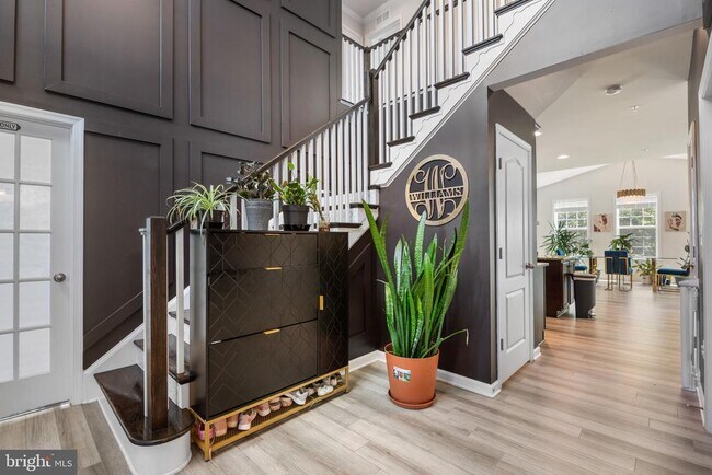 Building Photo - 6640 Timber Ridge Ln