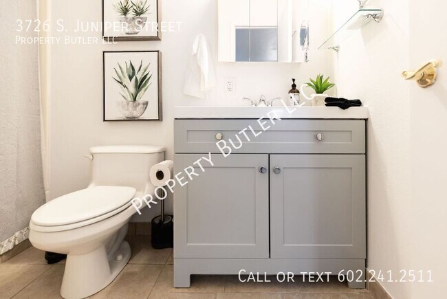 Building Photo - 3726 S Juniper St