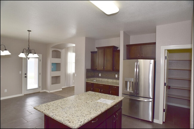 Building Photo - 13239 Emerald Isle St