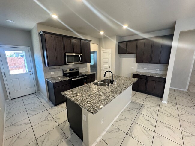 Building Photo - Move-In Ready Modern 4-Bedroom 2 Bath Home in South SA Near Palo Alto College