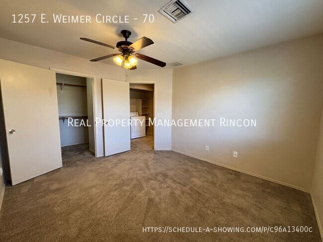 Building Photo - 1257 E Weimer Cir