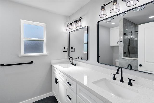 Building Photo - 576 Highview Ct