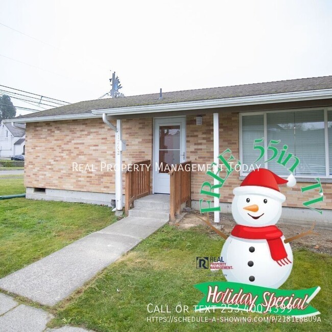 Primary Photo - Remolded 2 bed and 1 bath duplex in Tacoma!